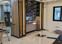تنفيذ اعمال المطباخ بدقة